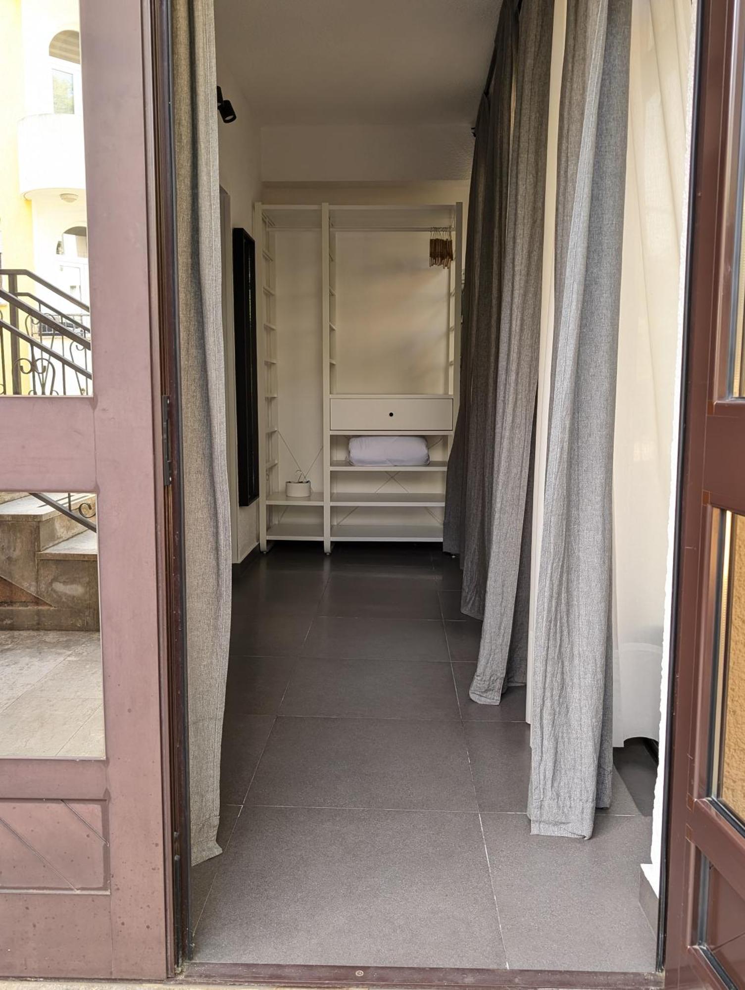 Apartments Glam โปเรช ภายนอก รูปภาพ